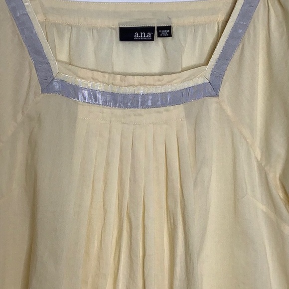a.n.a. Butter Yellow Pleated Cotton Blouse With Square Neck Ribbon Detail XL - Picture 4 of 10